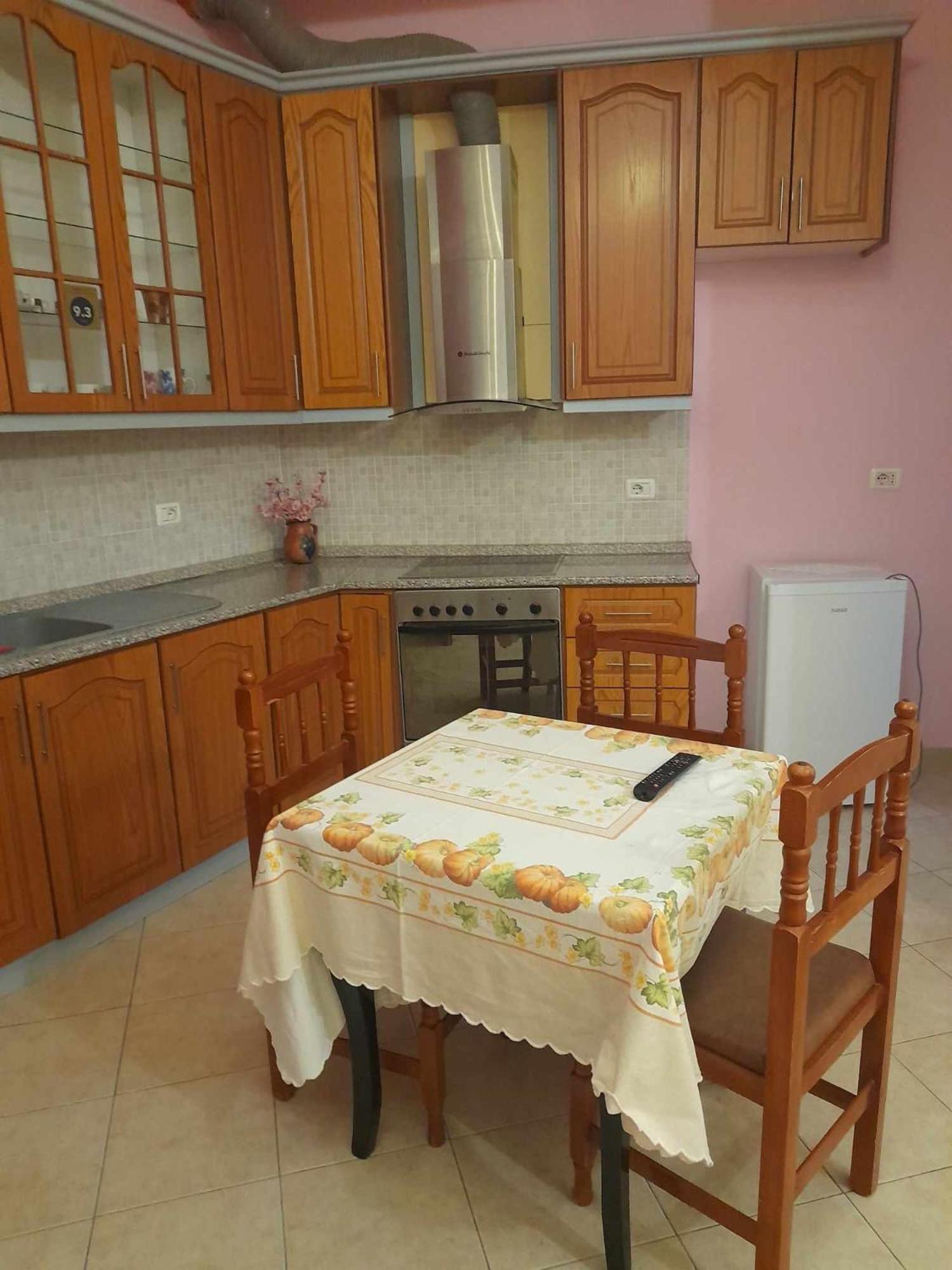 Tina'S Apartment Gjirokastër Eksteriør billede